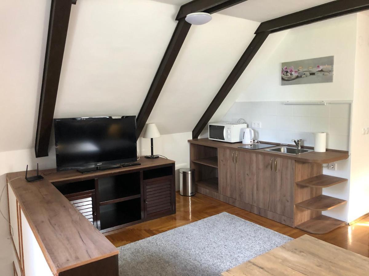 Echo Apartman Tihany Exteriör bild